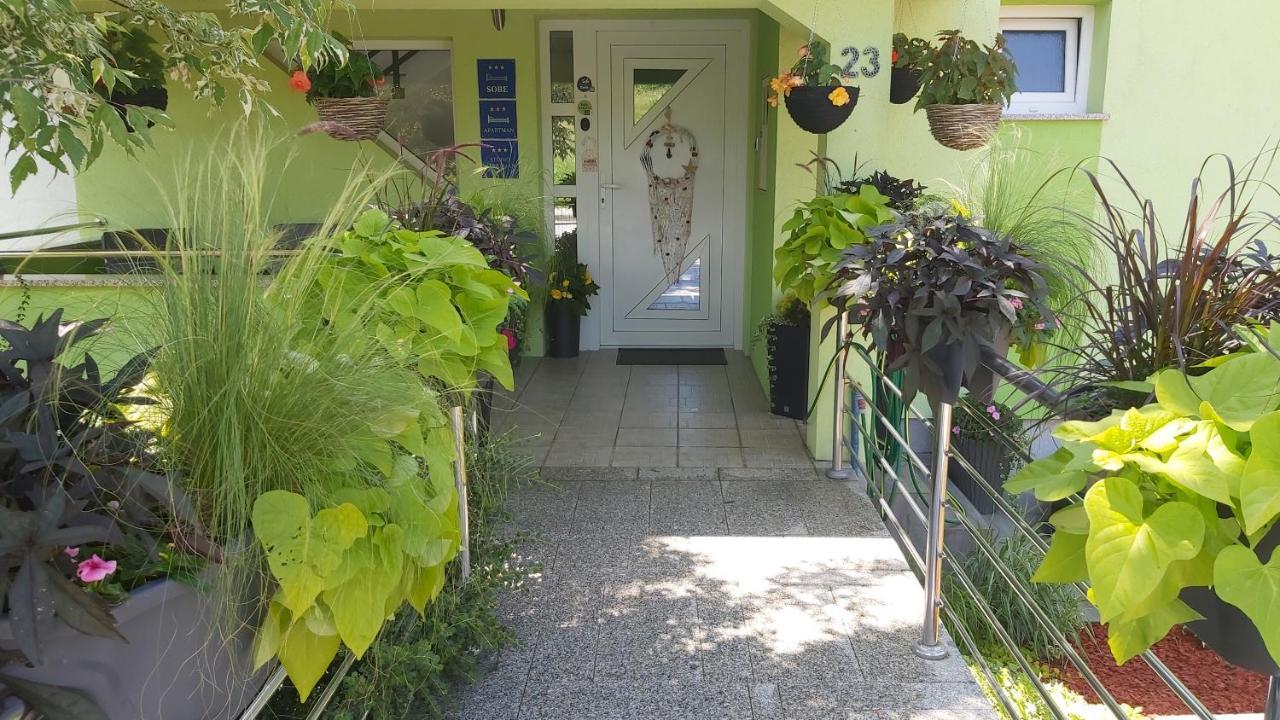 Studio Apartman Grizzly Slunj Exterior photo